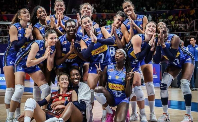 捷克女子排球队战胜劲敌晋级八强 捷克女子排球队战胜劲敌晋级八强