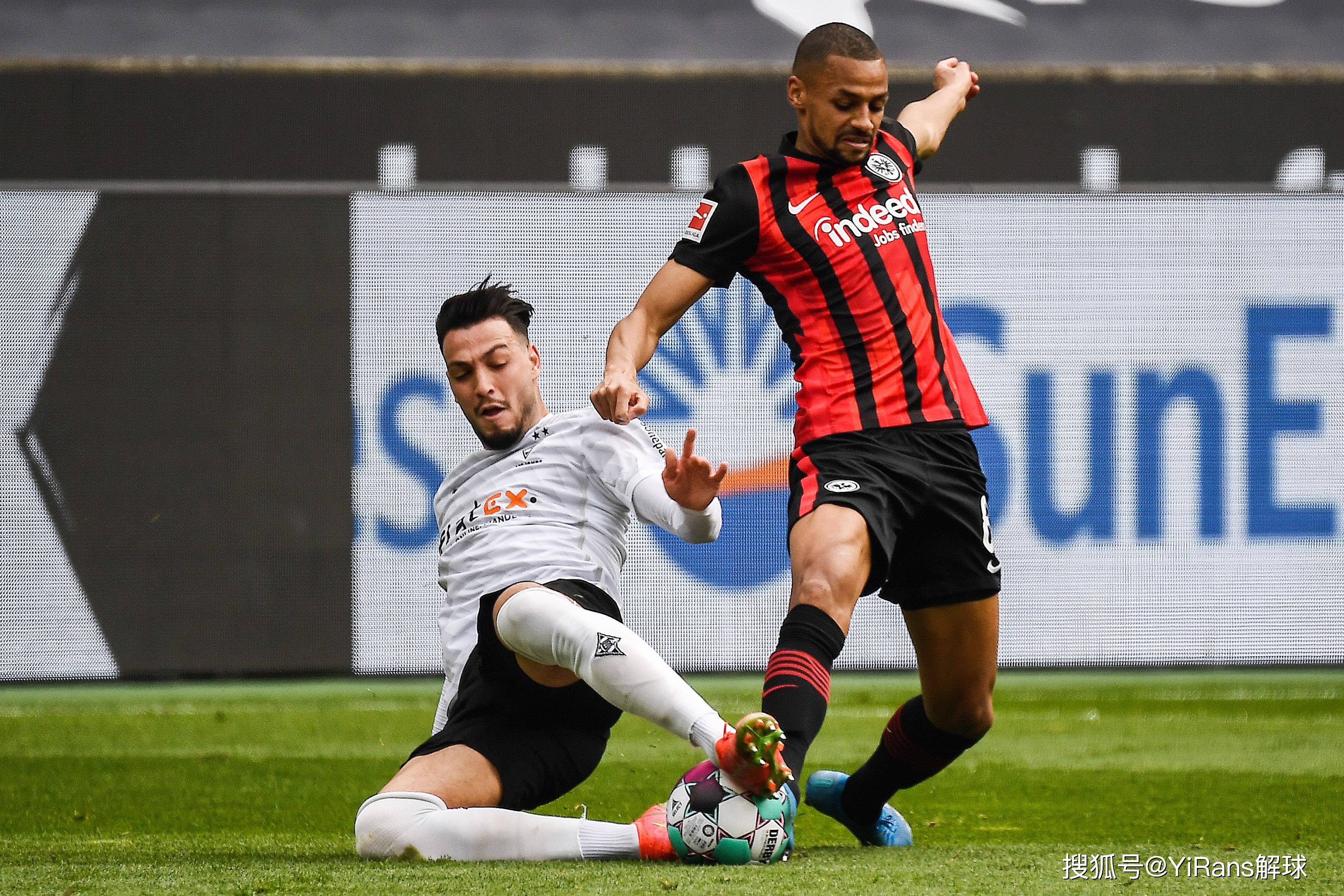 关于法兰克福战胜对手，继续追赶联赛前列的信息