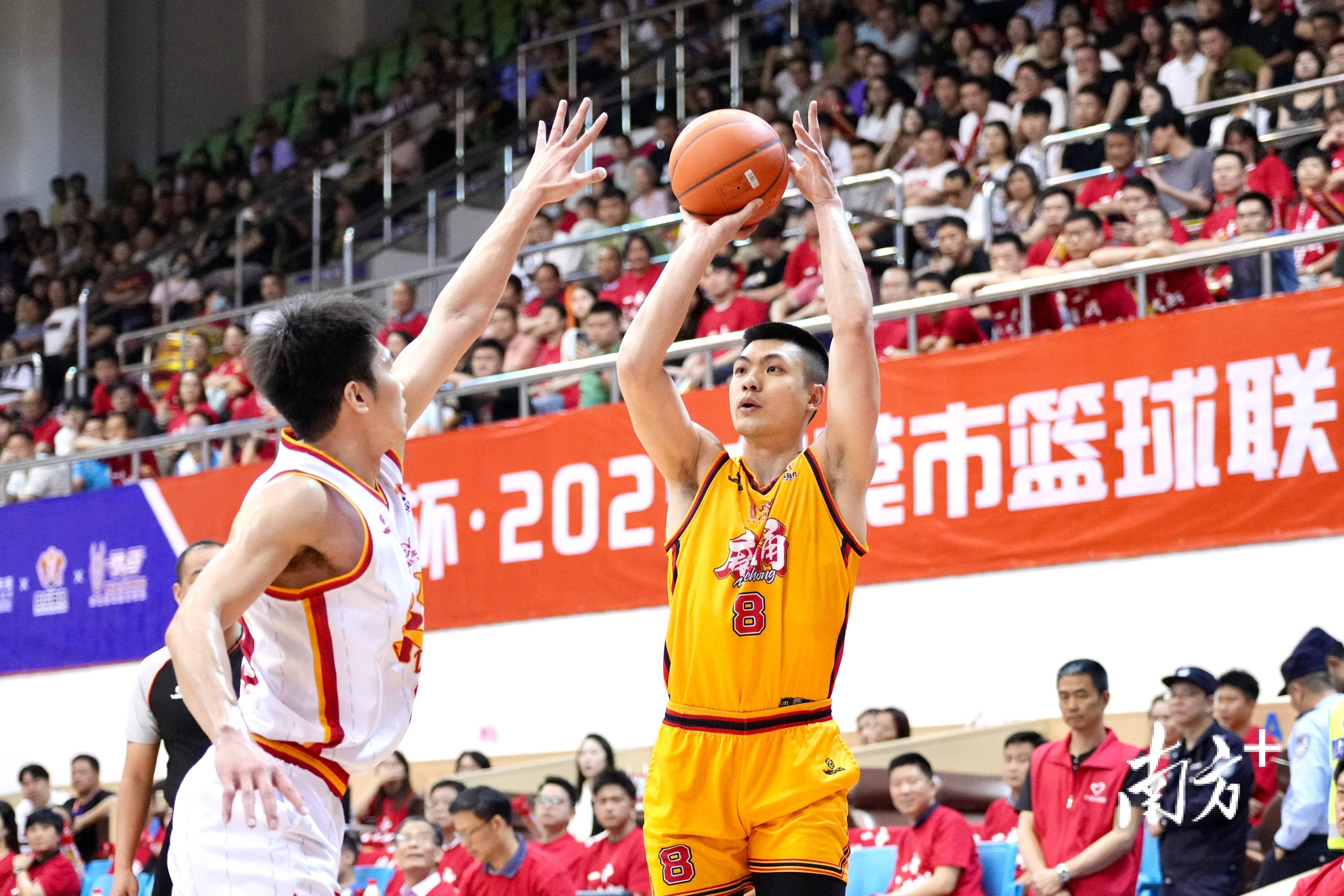 上海老K男篮进入总决赛,展望冲击总冠军的简单介绍 上海老K男篮进入总决赛,展望冲击总冠军的简单介绍