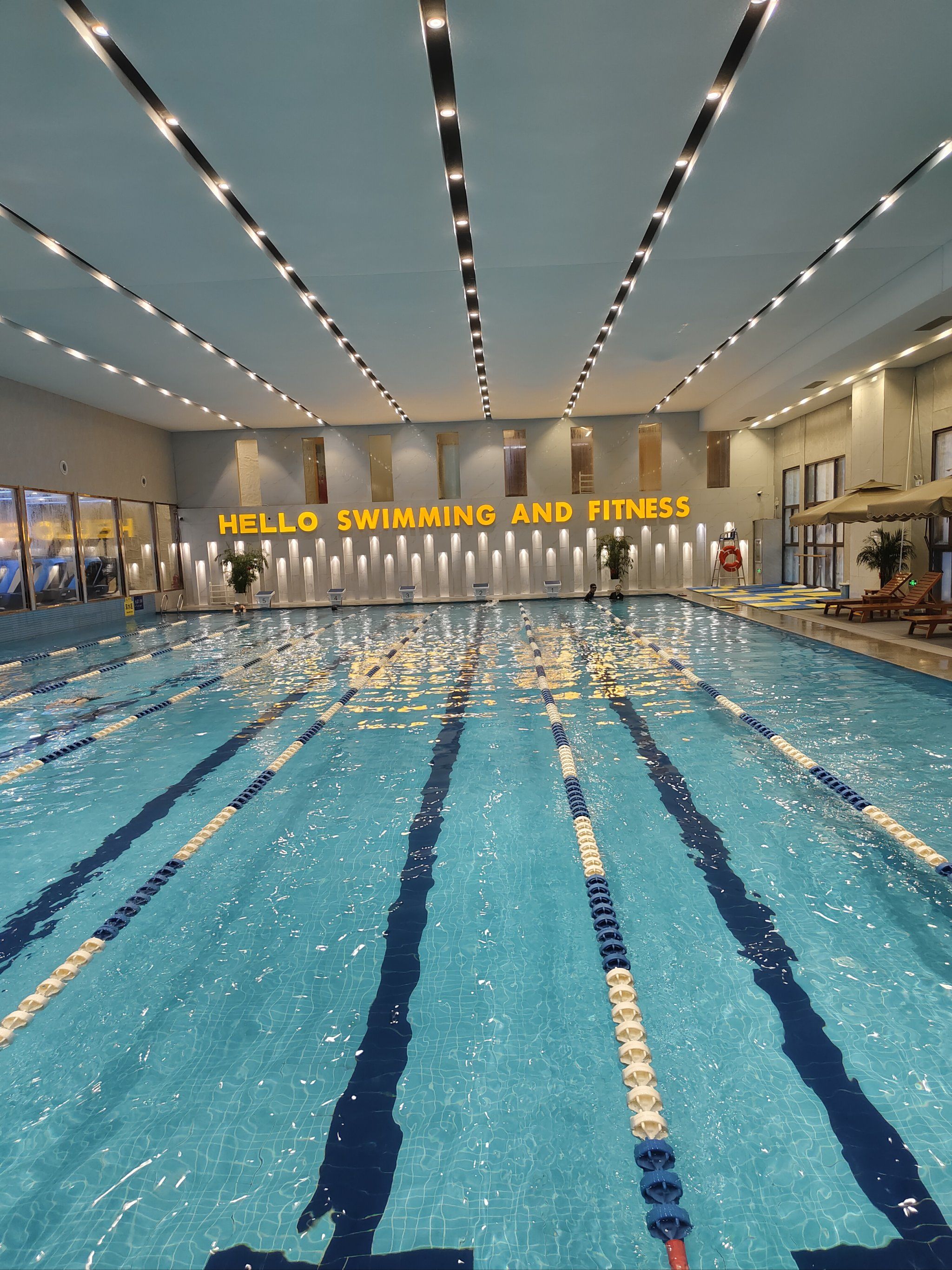 开云体育下载-包含瑞士游泳健将勇夺第一，领先全场的词条