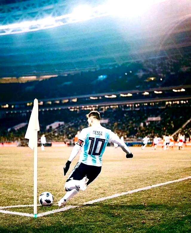 开云平台-身影遥远：梅西在新赛季中的表现的简单介绍