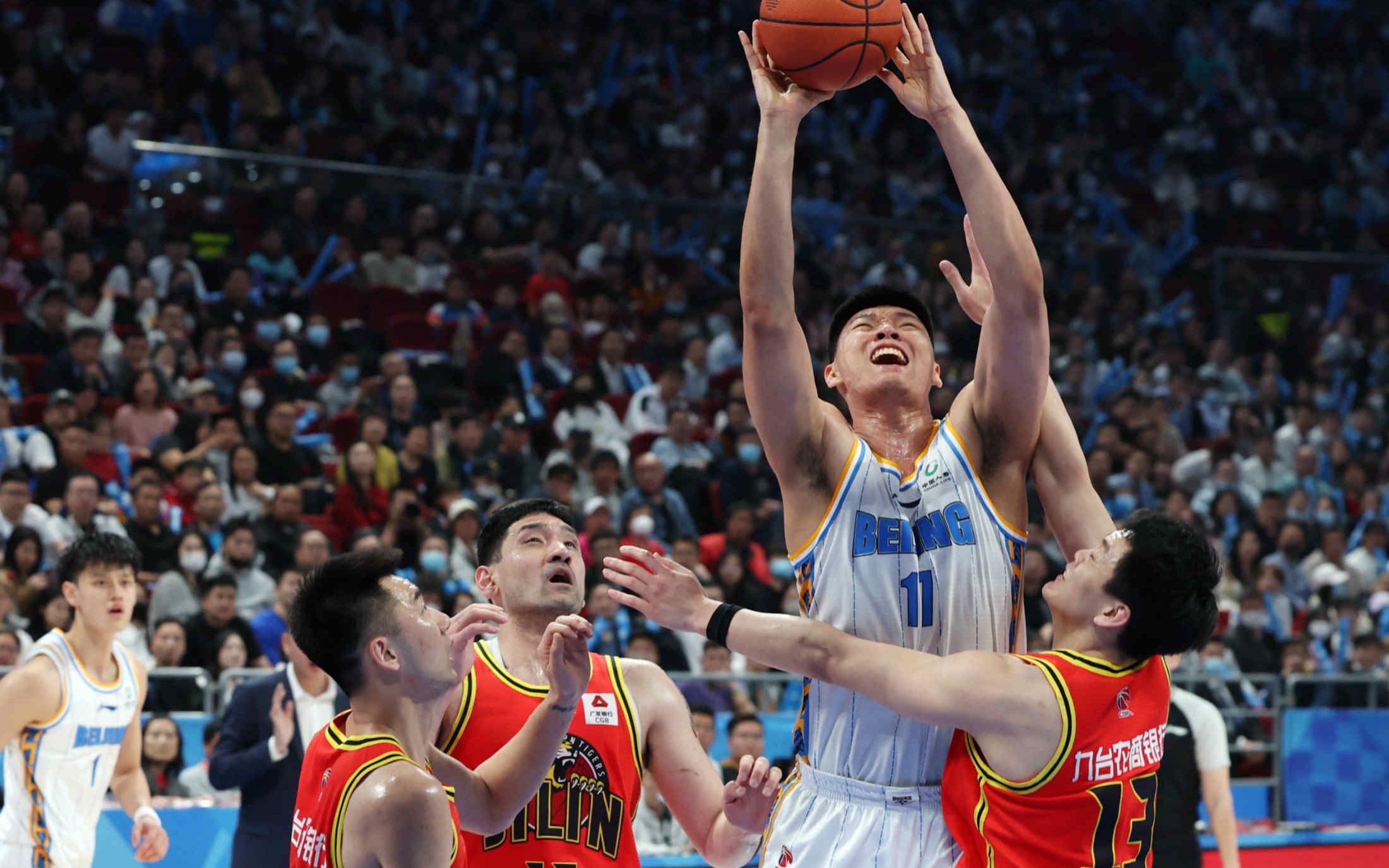 开云APP-吉林队豪取三分，终结连败