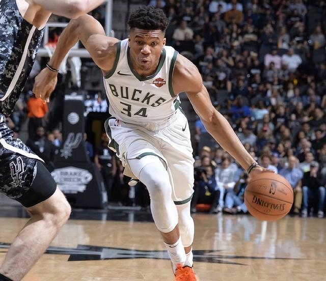 新西兰击败强手成功晋级四强 新西兰击败强手成功晋级四强