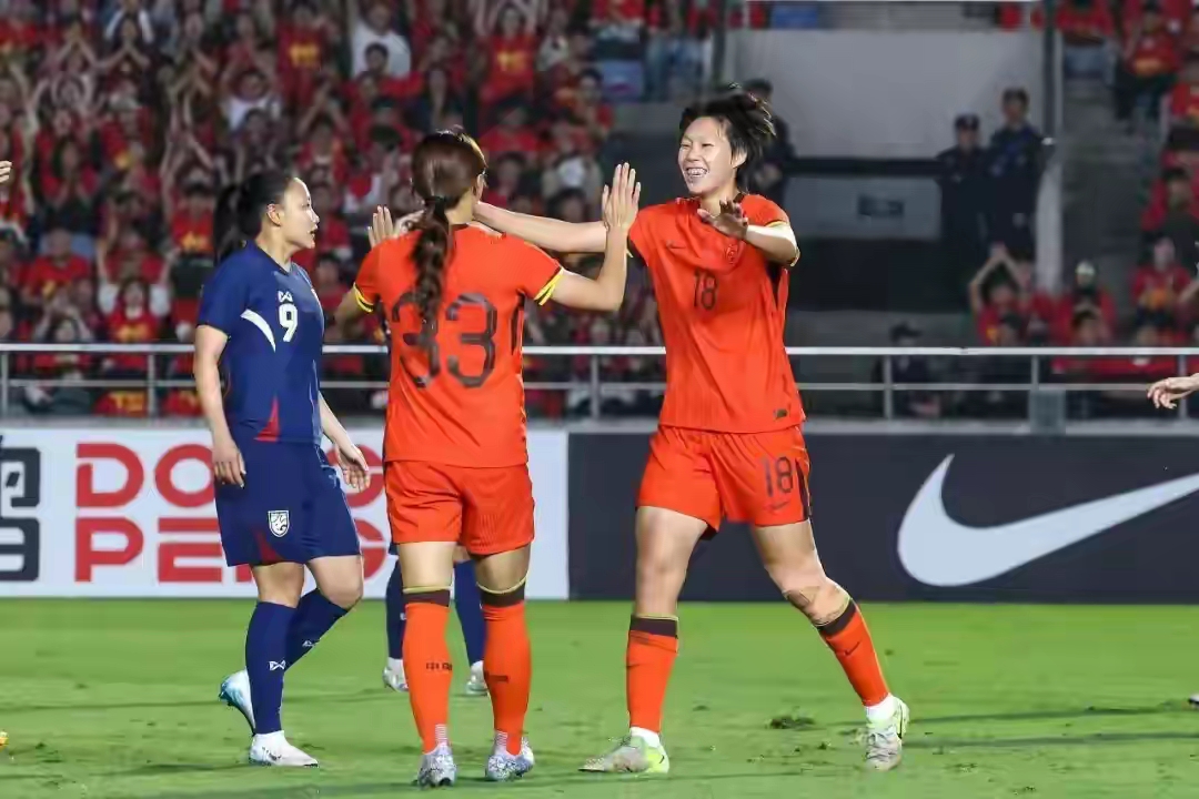 泰国女足选手表现抢眼,入选最佳阵容 泰国女足选手表现抢眼,入选最佳阵容
