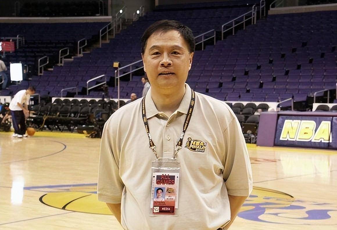 篮球明星新闻:名宿现场指导年轻球员的简单介绍 篮球明星新闻:名宿现场指导年轻球员的简单介绍