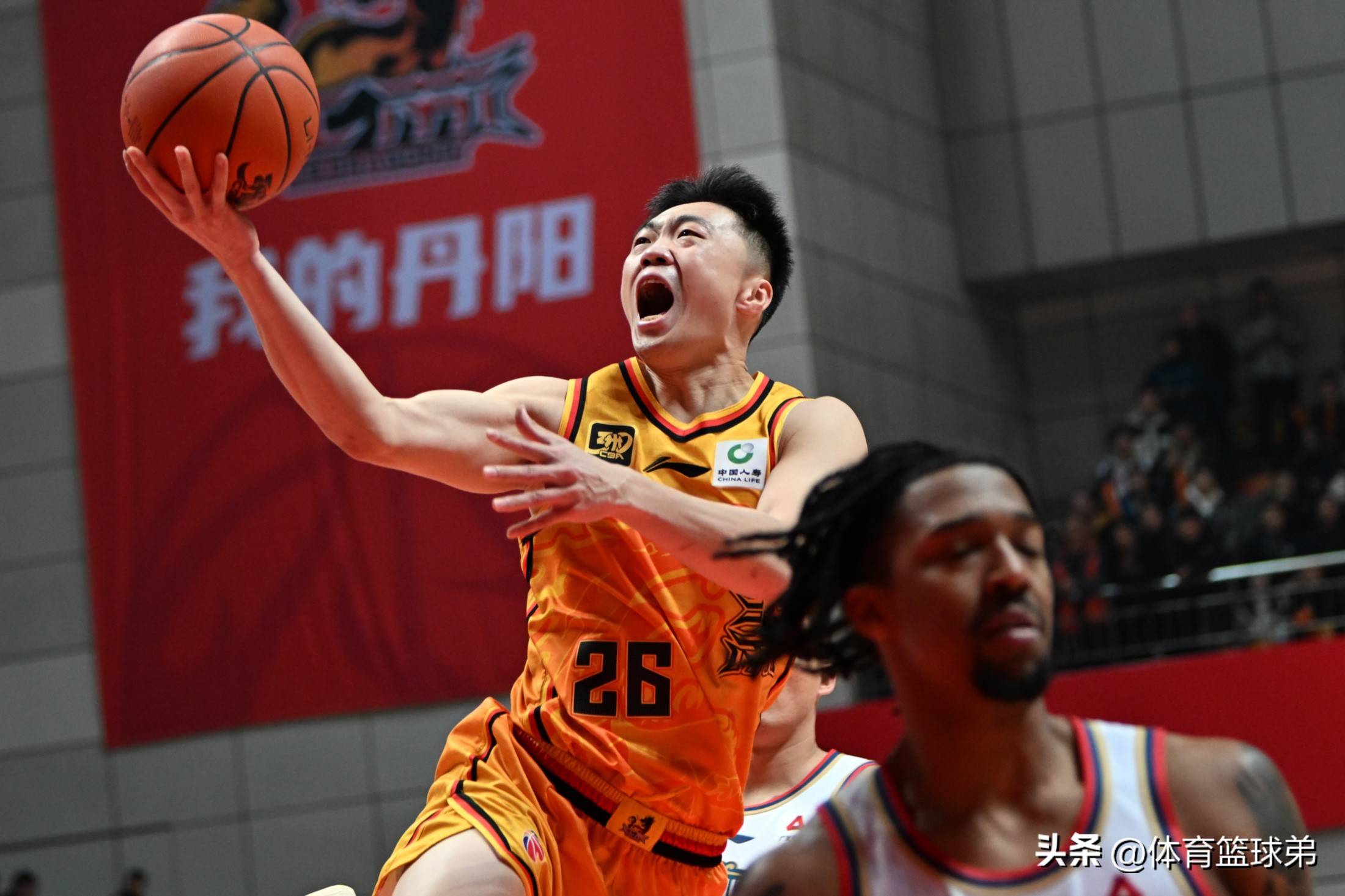 江苏队遭遇惨败,教练组急需调整 江苏队遭遇惨败,教练组急需调整