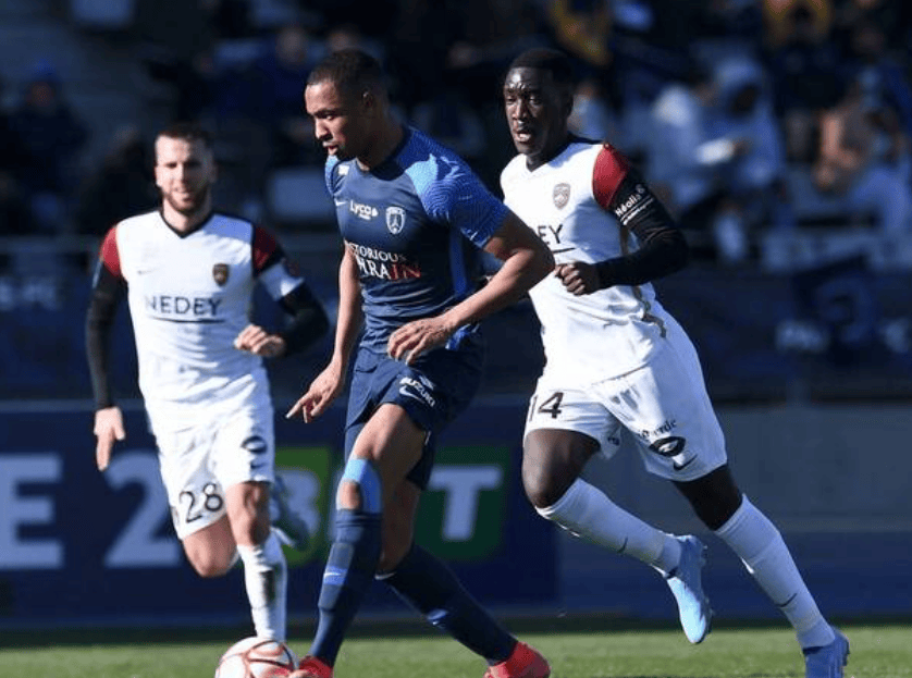 包含亚眠实力浮现,球队表现逐渐上升的词条 包含亚眠实力浮现,球队表现逐渐上升的词条