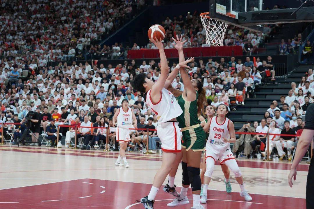 开云体育中国-近期热门篮球赛事引发球迷热烈追捧的简单介绍