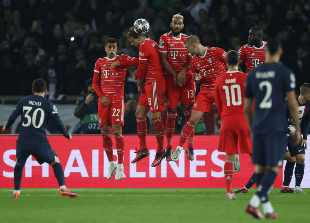 门兴格拉德巴赫客场逆袭，重返德甲联赛前列的简单介绍