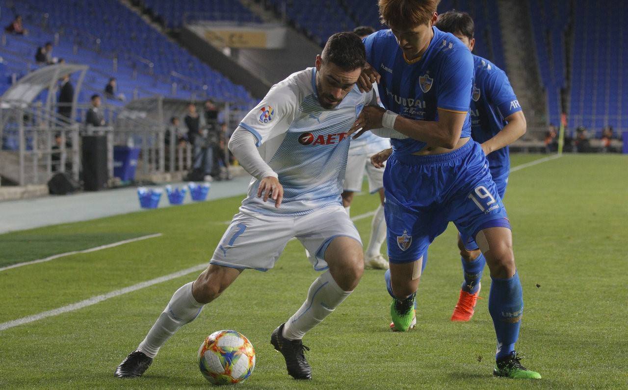 开云平台-关于悉尼FC主场惨败，球迷担心新赛季前景的信息