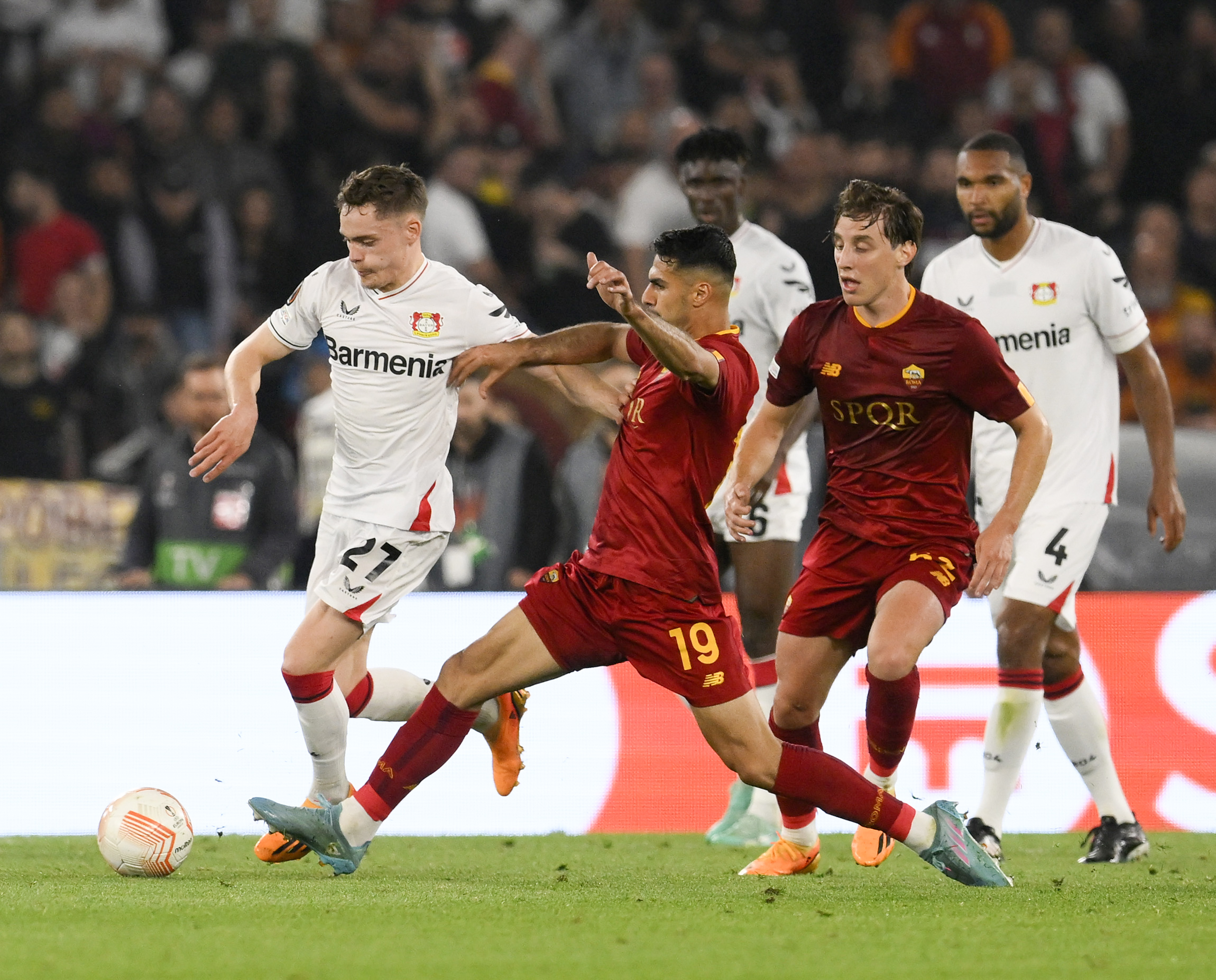 开云体育-罗马球迷举办庆典，纪念球队夺得赛季冠军的简单介绍