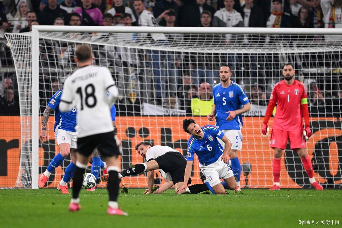 开云体育下载-包含沃尔夫斯堡客场输球，联赛排名下滑一位的词条