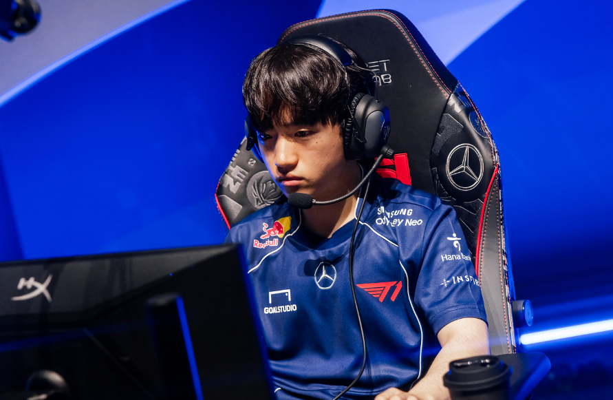 包含EDG血洗BLG，Keria极限生还后反打顶尖较量淘汰赛，成为赛场最大亮点的词条