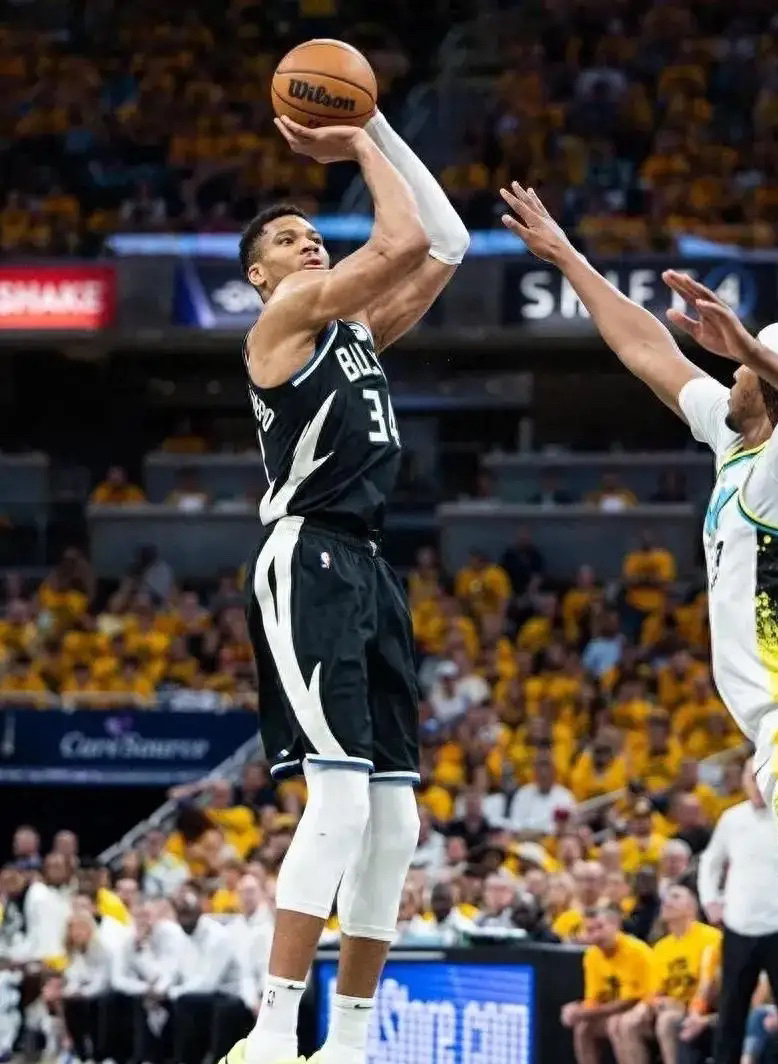 包含爵士险胜鹈鹕，字母哥爆发神勇的词条